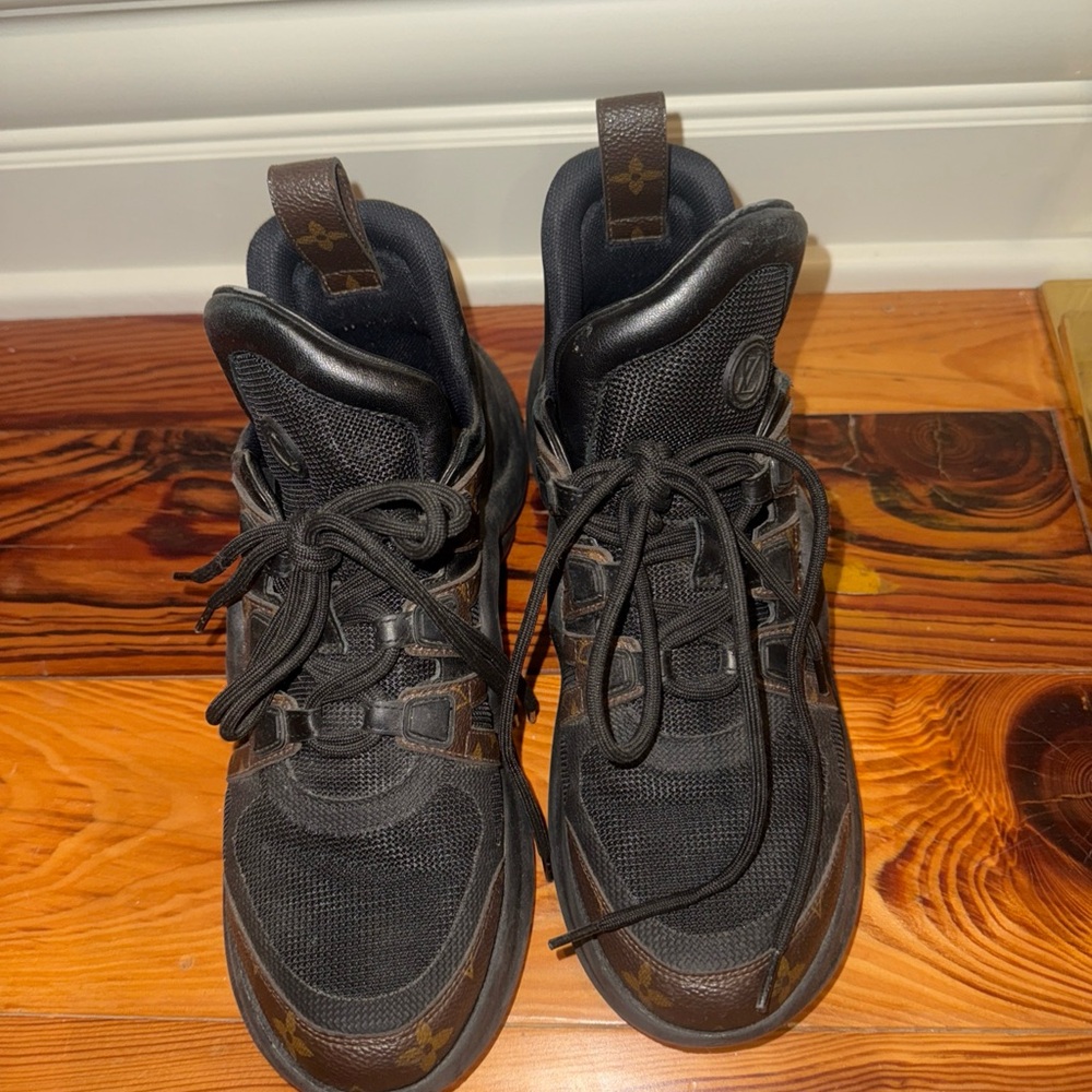 Louis Vuitton Black and Brown Sneakers - Picture 2 of 7